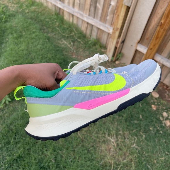Nike Juniper Trail 2 Next Nature Low Men Sz 8.5 / 43 Wolf Grey Volt - Picture 1 of 8